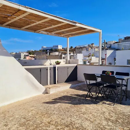 La Casa Dei Bombi Nettare Holiday home *
